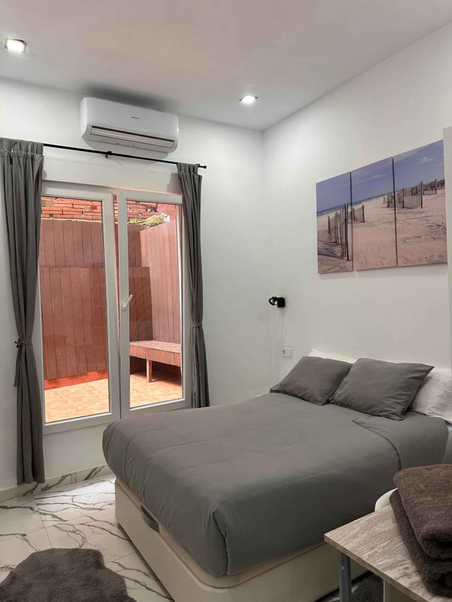 Apartamento En Planta Baja Cerca De La Playa En Badalona Exterior foto